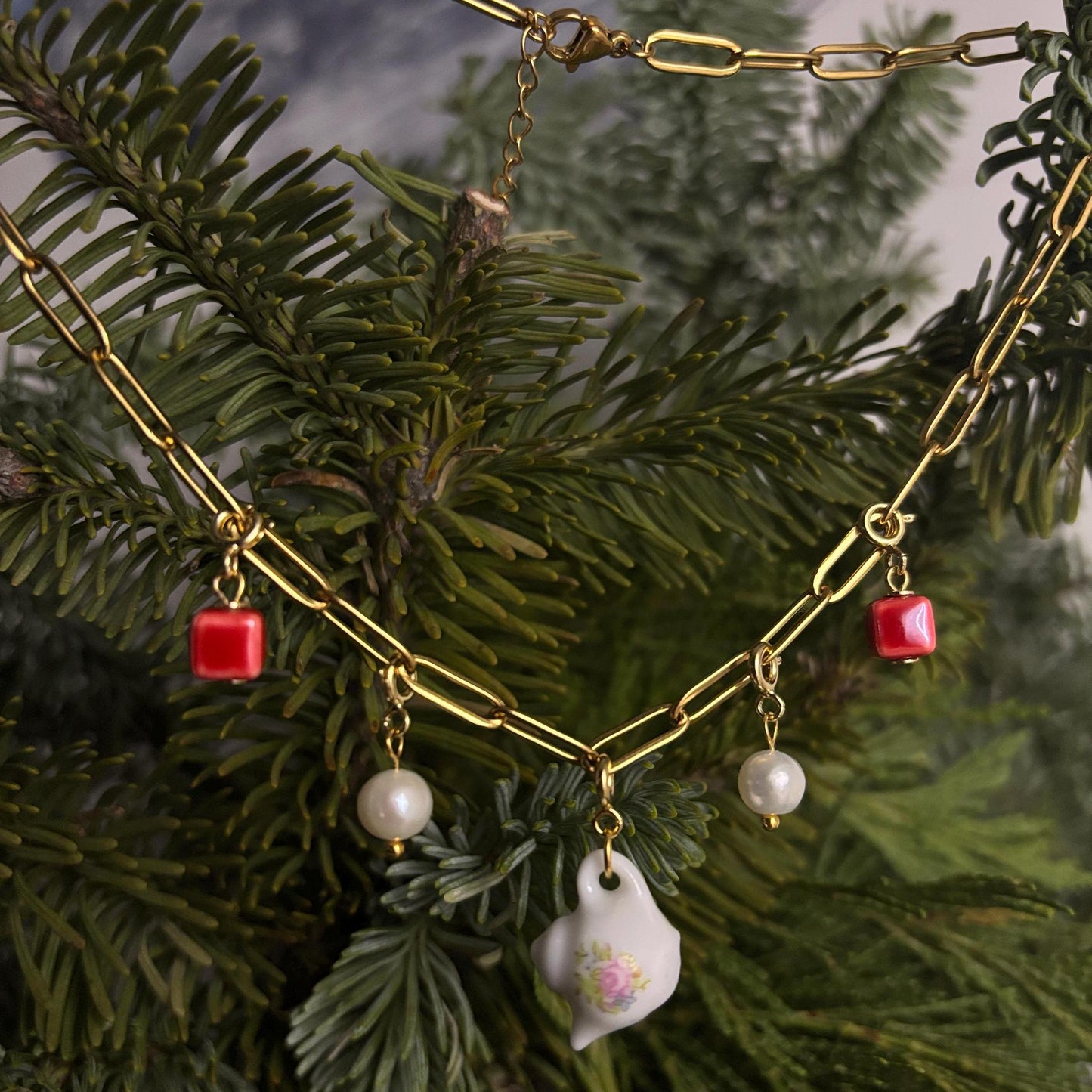 Customizable Porcelain Kettle Necklace with 5 beads | Cute and Unique Handcrafted Jewelry | Unique Gift