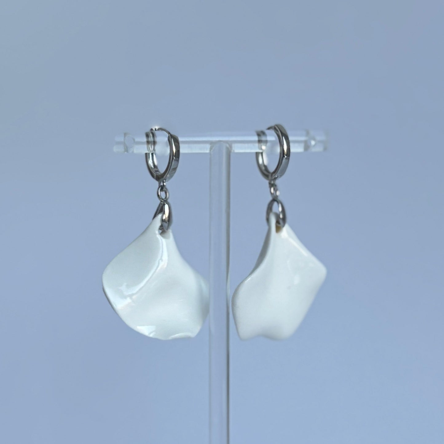 Petal Drops Earrings – Ceramic Hibiscus Flower with Blue Beads, Pearl & Aquamarine | Romantic Wedding Jewelry | Gift for Bride, Bridesmaids