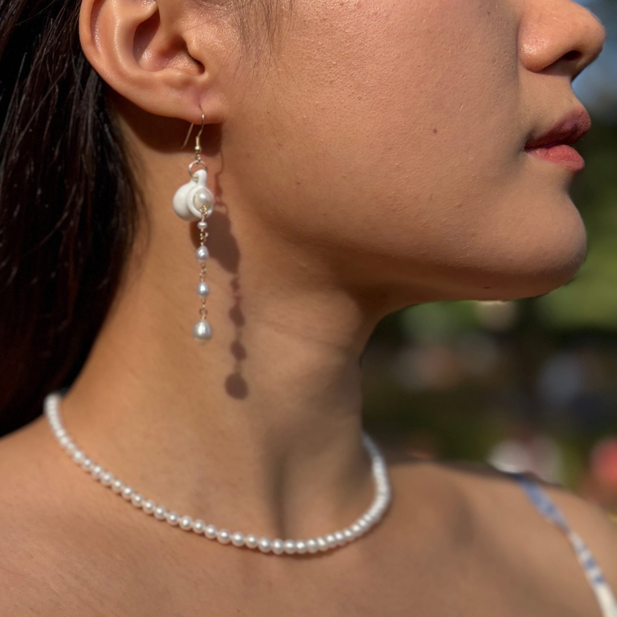 Pouring Pearl Dangle Earrings