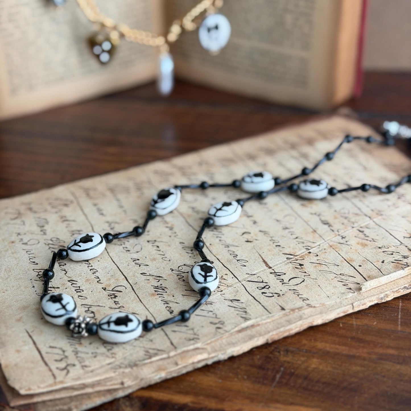 Vintage-Inspired Chinoiserie Tulip Charm Necklace